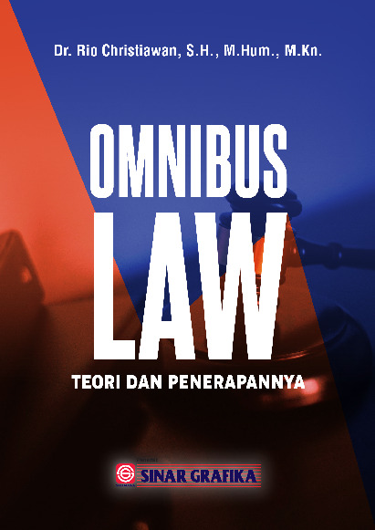Sampul buku Omnibus Law (Teori d...